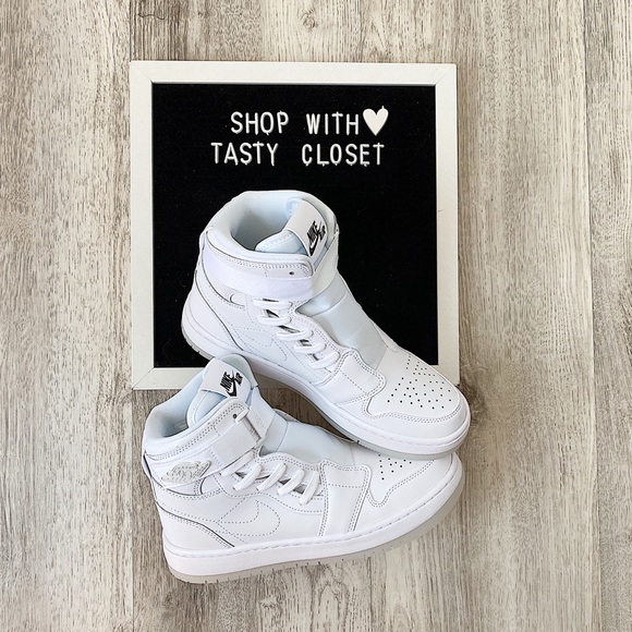 Nike air jordan 1 nova sneakers - Picture 3 of 7